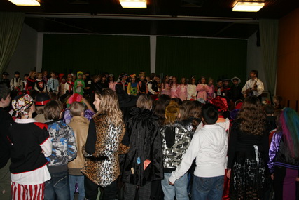 gal/2010/2010 Saitentwist Musikprojekt Schule 12.02. BvK Schule/2010 Saitentwist MusikProjekt Bischoff von Kettler1.- 12 (1).jpg